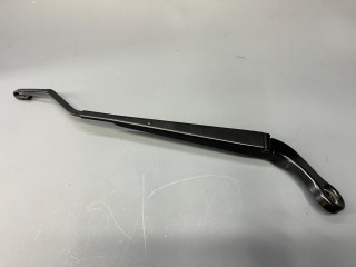 щеткодержатель (поводок стеклоочистителя, дворник) Mini Cooper S 3 поколение [2-й рестайлинг] F56 2023, 2.0 л., бензин, робот, зеленый, хетчбэк 3 дв., 61617335477, 7335477