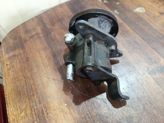 насос гидроусилителя руля Opel Vectra A (1988 - 1995), 2.0 л., бензин, МКПП