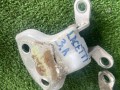 петля двери Chevrolet Lacetti 1 поколение J200 (2004 - 2013), 1.6 л., F16D3, бензин, МКПП, седан - фото №3