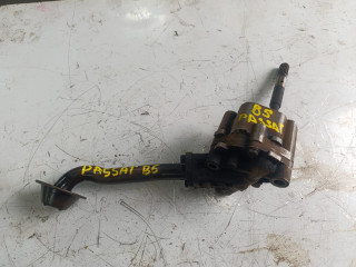 насос масляный Volkswagen Passat B5 1997, 1.8 л., ADR, бензин, МКПП, седан, 058115153