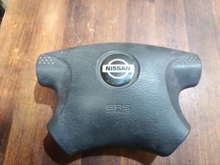 подушка безопасности водителя Nissan Primera P11 [рестайлинг] 2001, 1.8 л., QG18DE, бензин, МКПП, седан, 531937400
