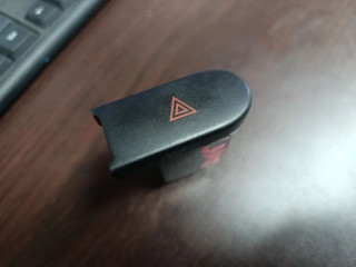 кнопка аварийной сигнализации Chevrolet Lanos 1 поколение T100 (2005 - 2009), бензин, МКПП, седан