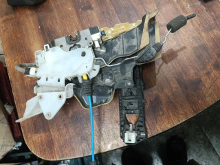 замок двери передней левой Mercedes-Benz E-Класс W212/S212/C207/A207 (2009 - 2013), A2127230308, A0997200135