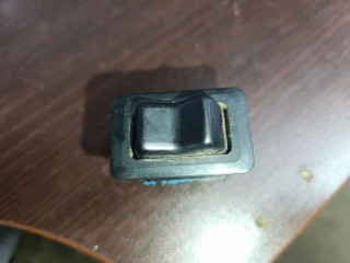 кнопка (выключатель) Hyundai H-100 1 поколение (1986 - 1993), 9362043000