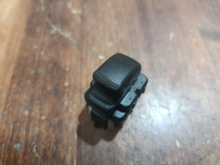 кнопка стеклоподъемника двери Mitsubishi Galant 8 поколение [рестайлинг] 2002, 2.4 л., 4G64 (16V), бензин, АКПП, седан, MR400715