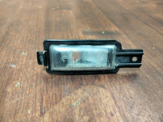 подсветка номера Toyota Camry XV10 1992, 2.2 л., 5S-FE, бензин, МКПП, универсал