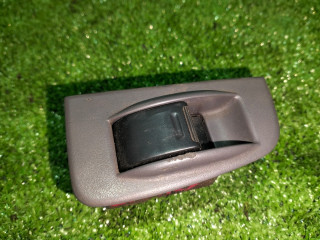 кнопка стеклоподъемника двери задней левой Toyota Camry XV10 1992, 2.2 л., 5S-FE, бензин, МКПП, универсал, 7427206010