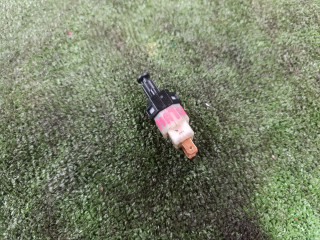 Датчик педали тормоза (лягушка) Daewoo Matiz M150 [рестайлинг] (2000 - 2016), 0.8 л., бензин, МКПП, 96567247