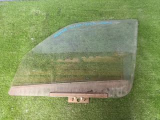 стекло двери передней левой Chevrolet Niva 1 поколение 2008, 1.7 л., бензин, МКПП