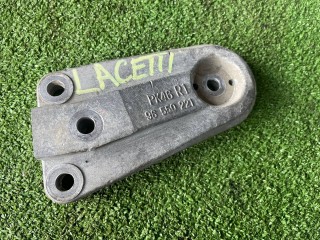 кронштейн двигателя Chevrolet Lacetti 1 поколение J200 (2004 - 2013), 1.6 л., F16D3, бензин, МКПП, седан, 96550221