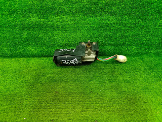 моторчик передних стеклоочистителей (дворников) Daewoo Nexia 1 поколение 1997, 1.5 л., G15MF, бензин, МКПП, седан, 96100626