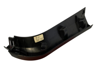 накладка двери (крышки) багажника Tesla Model S 1 поколение 2016, 1009234-00-I