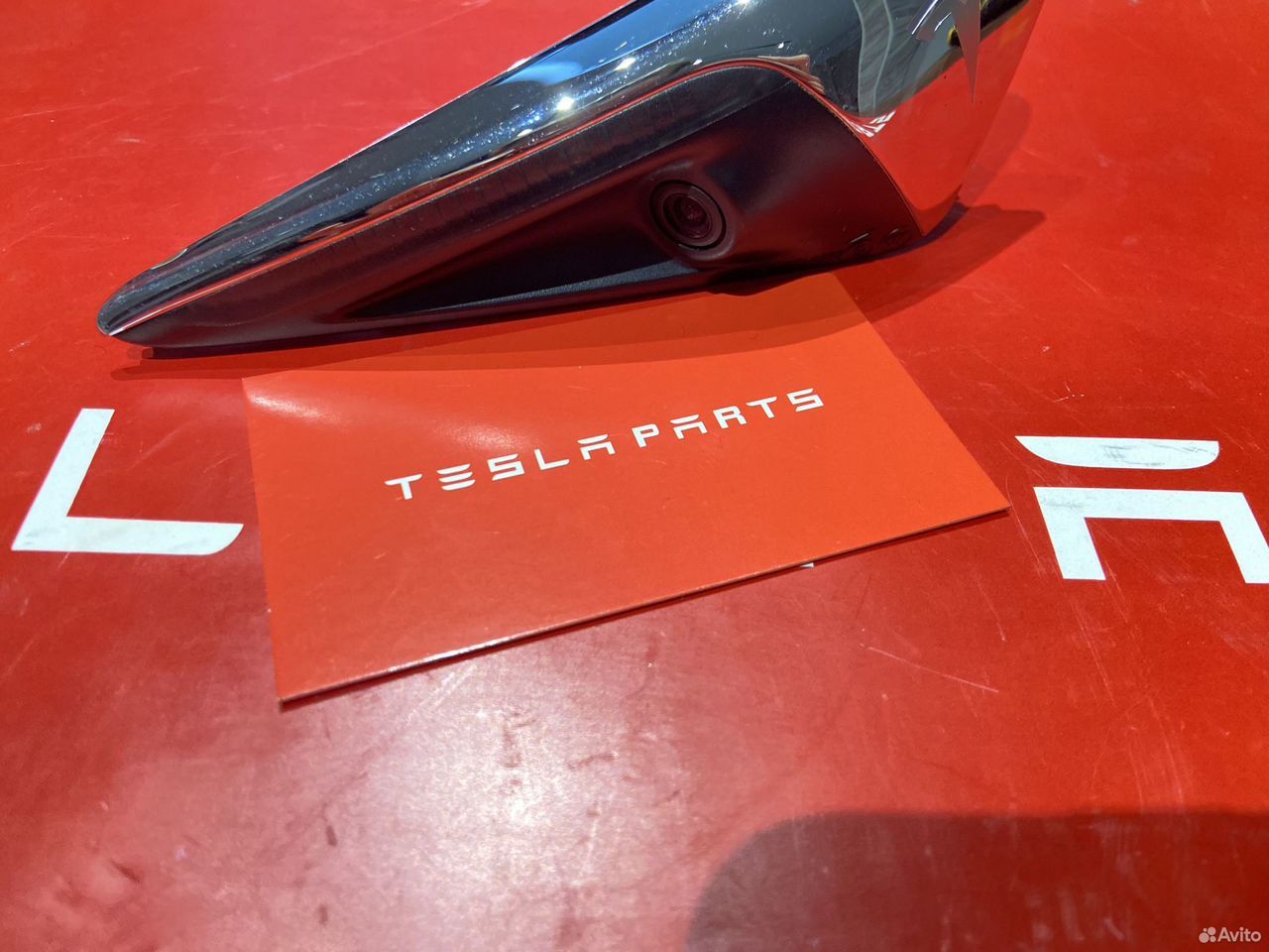 Камера боковая правого вида Tesla 3 хром , 1125107-77-E - фото №1