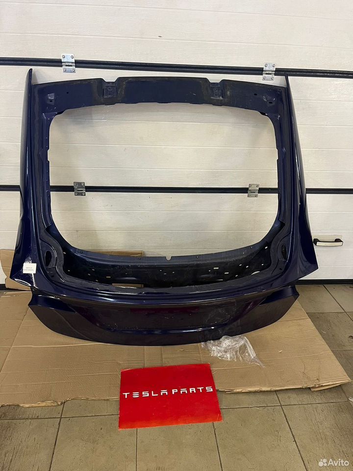крышка багажника (дверь 3-5) Tesla Model X 1 поколение 2015 - 2019 2017, 100D, внедорожник 5 дв. - фото №1