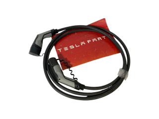 Зарядный кабель с Type 2 на Type 2, 22 кВт ZEHT22 Tesla Model Y 1 поколение (2020 - 2025), 08485400F, 1, 0111