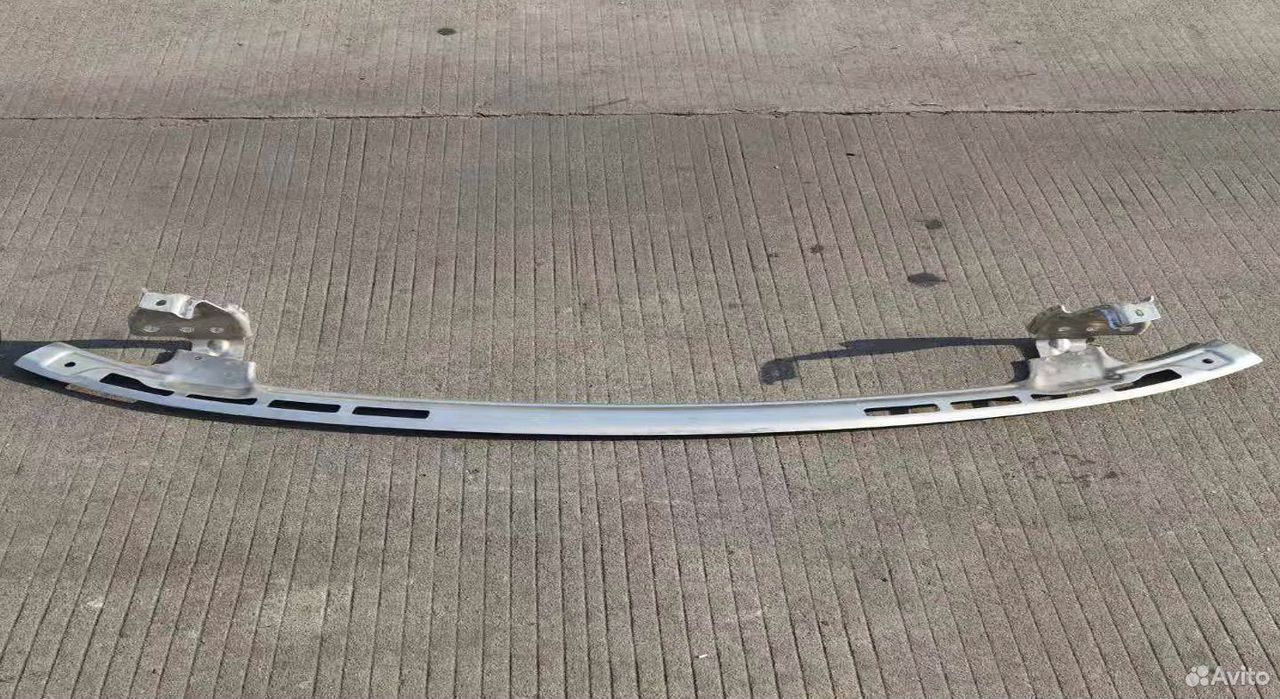 усилитель бампера переднего Tesla Model Y 1 поколение (2020 - 2025), 1505433-00-A - фото №1