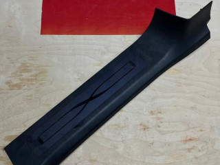 Накладка порога подъемной задней двери левая tesla , 123413247