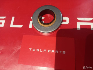 Сальник ротора Tesla Model S Tesla Model S 1 поколение (2012 - 2016), хетчбэк 5 дв., 1006606-10-T
