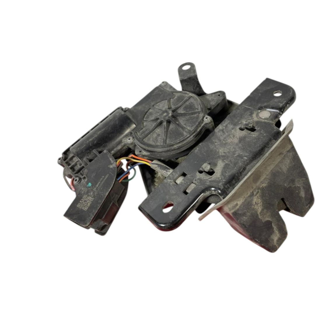 замок багажника Tesla Model Y 1 поколение (2020 - 2025), 1500604-00-B - фото №1