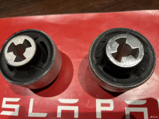 Салентблок рычага продольного Tesla Model 3 Y , 104435400A