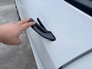 Накладки на ручки Tesla model 3 Y , 777654444