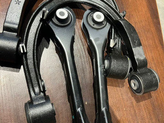 Комплект верх рычагов тесла 3 Tesla Model 3 1 поколение 2017 - 2021 (2017 - 2021), седан, 1044321-00-G