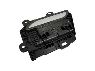 ручка наружная Tesla Model S 1 поколение 2016 - 2021 рестайлинг (2016 - 2021), 1100299-S0-A, 1071880-00-A, 1046121-00-E