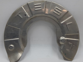 Кожух защитный тормозного диска Tesla Model S 2015 Tesla, 1045951-00-B