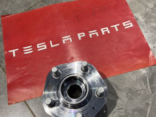 ступица Tesla Model 3 1 поколение 2017 - 2021 2019, 1044121-00-E