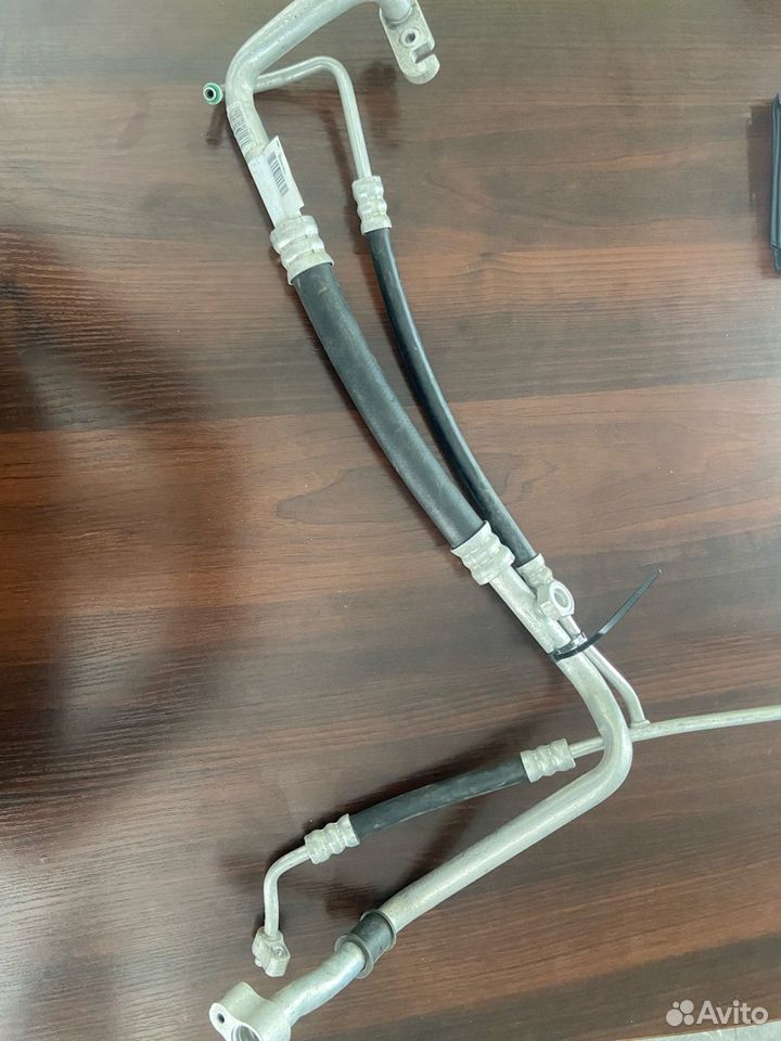 Трубопровод системы кондиц Tesla Model S Tesla Model S 1 поколение (2012 - 2016), хетчбэк 5 дв., 12312 - фото №1