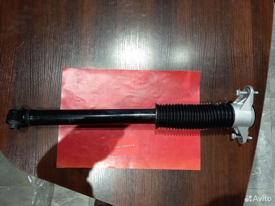 Амортизатор задней подвески Tesla Model 3/Y Tesla Model 3 1 поколение 2017 - 2021 (2017 - 2021), седан, 1044461-01-E - фото №1
