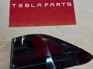Задний правый наружный фонарь (EUR) для Tesla Mode Tesla Model X 1 поколение 2015 - 2019 (2015 - 2019), 12333