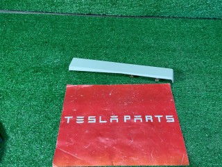 накладка на торпедо (консоль) Tesla Model X 1 поколение 2018, 1002301-22-B