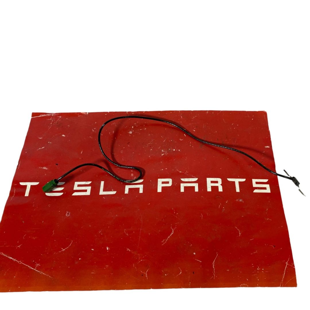 усилитель антенны Tesla Model X 1 поколение 2019, 1062393-00-B - фото №1