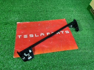 накладка на сиденье передняя Tesla Model X 1 поколение 2019, 1061628-00-D, 1105875-00-D