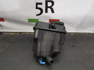 бачок расширительный BMW 3 серия E90/E91 [рестайлинг] 2012, 3.0 л., бензин, АКПП, кабриолет, задний привод, 17137640515, 7640515