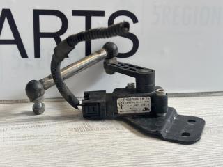 датчик дорожного просвета Maserati Levante 1 поколение [рестайлинг] M161 2023, 2.0 л., АКПП, внедорожник 5 дв., полный привод, правый руль, 670037526