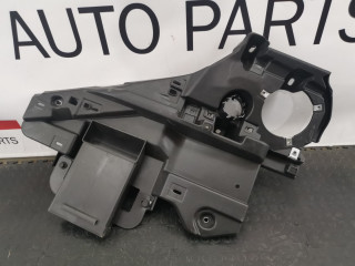 пластик Maserati Levante 1 поколение [рестайлинг] M161 2023, 2.0 л., АКПП, внедорожник 5 дв., полный привод, правый руль, 130910485, 670174723