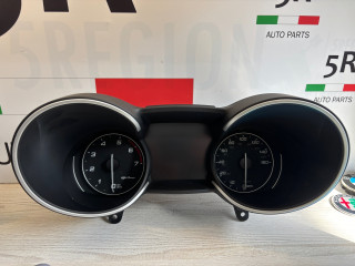 щиток приборов (приборная панель) Alfa Romeo Stelvio 1 поколение [рестайлинг] 949 2021, 2.0 л., бензин, АКПП, vesuvio gray metallic, внедорожник 5 дв., полный привод, правый руль, 50559450