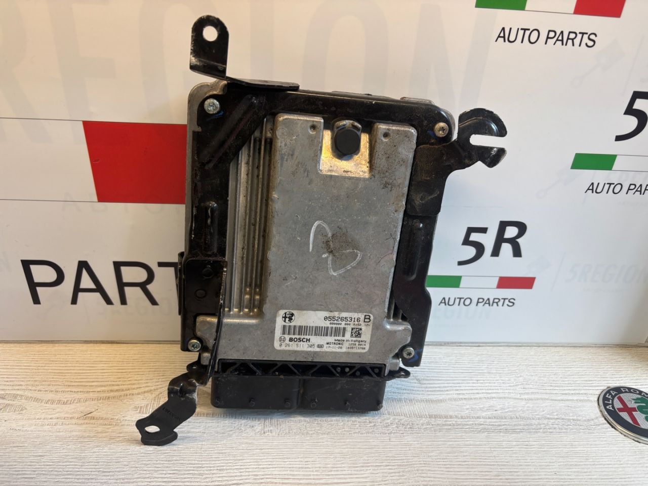 блок управления двигателем Alfa Romeo Giulia 2 поколение 952 2019, 2.9 л., бензин, АКПП, black vulcano, седан, задний привод, правый руль, 55265316 - фото №1