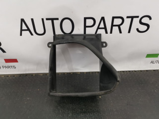 воздуховод радиатора Maserati Levante 1 поколение [рестайлинг] M161 2023, 2.0 л., АКПП, внедорожник 5 дв., полный привод, правый руль, 670174982