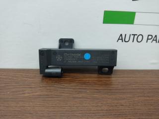 Антенна системы комфортного доступа Alfa Romeo Stelvio 1 поколение 949 2018, 2.0 л., бензин, АКПП, vesuvio gray metallic, внедорожник 5 дв., полный привод, правый руль, 68051315