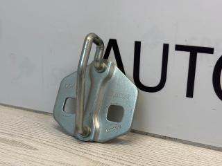 замок багажника Alfa Romeo Stelvio 1 поколение [2-й рестайлинг] 949 2024, 2.2 л., дизель, АКПП, 035, внедорожник 5 дв., 670033057