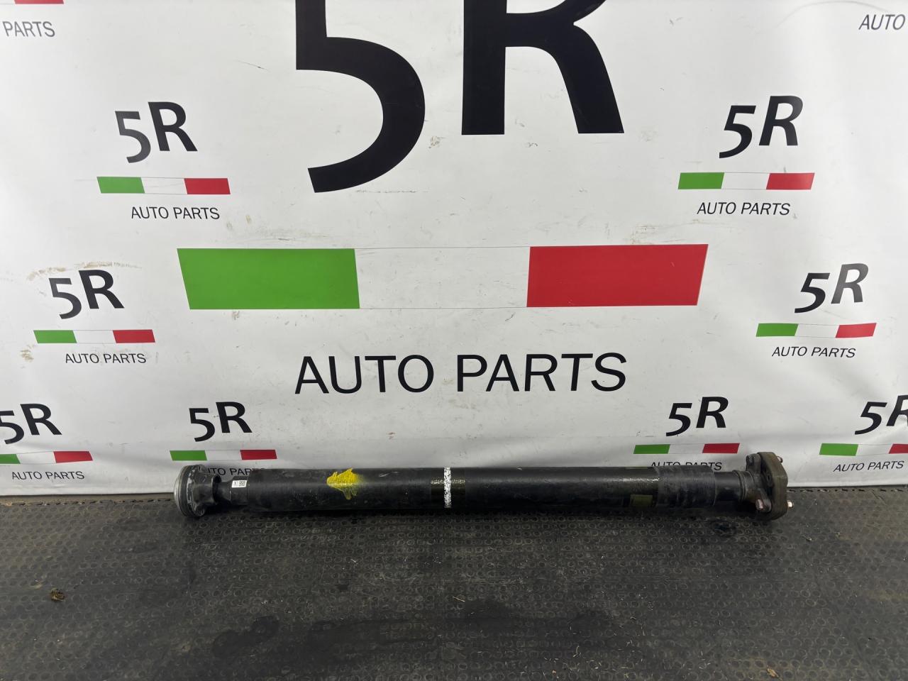 карданный вал Alfa Romeo Stelvio 1 поколение 949 2019, 2.0 л., бензин, АКПП, vesuvio gray metallic, внедорожник 5 дв., полный привод, правый руль, 55272617 - фото №1