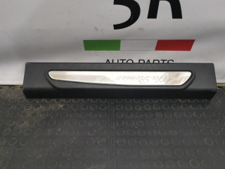 накладка на порог Alfa Romeo Giulia 2 поколение 952 2018, 2.0 л., бензин, АКПП, седан, задний привод, правый руль, 156107572, 156107573, 156107574