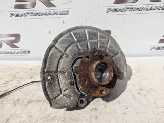 кулак задний левый Alfa Romeo Stelvio 1 поколение 949 2018, 2.2 л., дизель, АКПП, rosso red, внедорожник 5 дв., полный привод, правый руль, 50535700