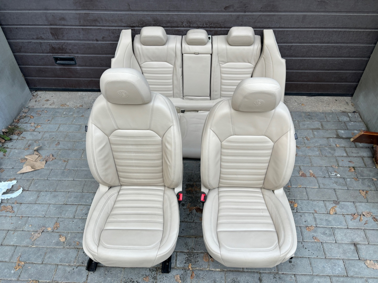 салон (комплект сидений) Alfa Romeo Giulia 2 поколение 952 2018, 2.0 л., бензин, АКПП, montecarlo blue, седан, задний привод, правый руль - фото №1