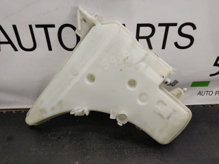 бачок омывателя BMW 3 серия E90/E91 [рестайлинг] 2012, 3.0 л., бензин, АКПП, кабриолет, задний привод