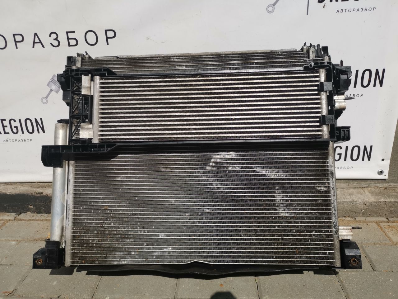 кассета радиаторов Alfa Romeo Stelvio 1 поколение 949 2019, 2.0 л., бензин, АКПП, rosso red, внедорожник 5 дв., полный привод, правый руль, 50533794, 50554154, 50560314, 50563151, 50563152 - фото №1