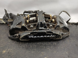 суппорт передний левый Maserati Levante 1 поколение [рестайлинг] M161 2023, 2.0 л., АКПП, внедорожник 5 дв., полный привод, правый руль, 670214626